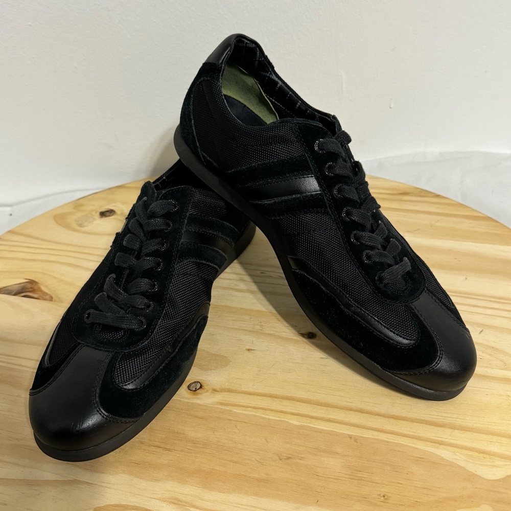 HUGO BOSS - Picture 11 of 16